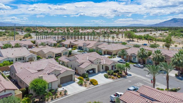 51938 Via Tolosa, La Quinta, CA 92253