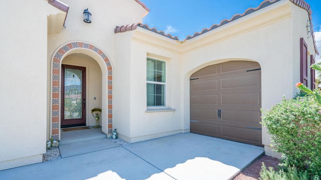 51938 Via Tolosa, La Quinta, CA 92253