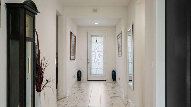 51938 Via Tolosa, La Quinta, CA 92253
