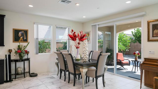 51938 Via Tolosa, La Quinta, CA 92253