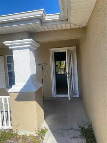 3012 69th ST W, Lehigh Acres, FL 33971