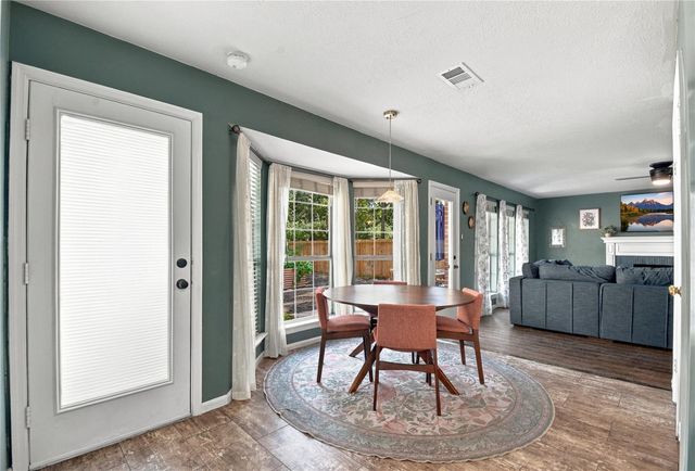 309 E Golden Arrow Circle, The Woodlands, TX 77381