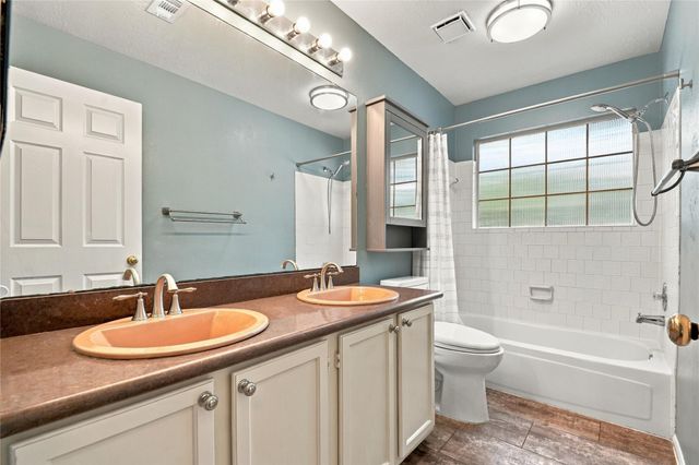 309 E Golden Arrow Circle, The Woodlands, TX 77381