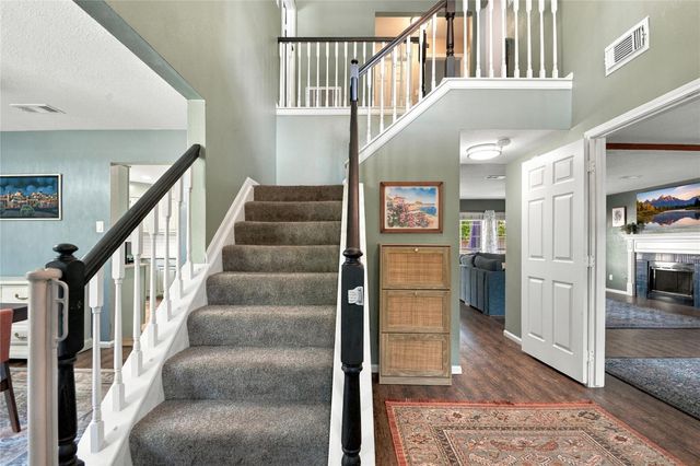 309 E Golden Arrow Circle, The Woodlands, TX 77381