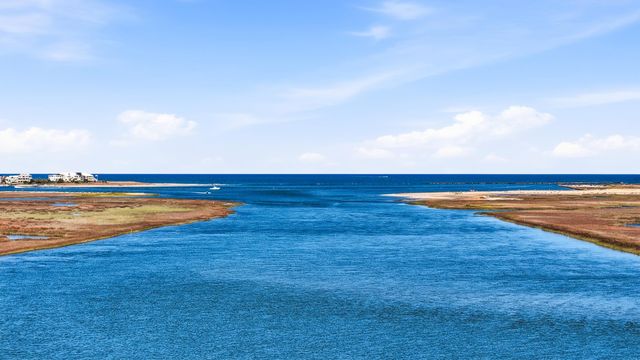 5226 Highway 17 Business, Murrells Inlet, SC 29576