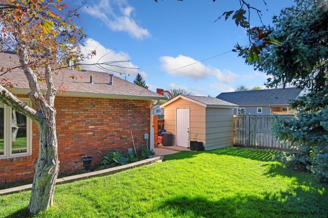 1763 MILTON DR, Cheyenne, WY 82001