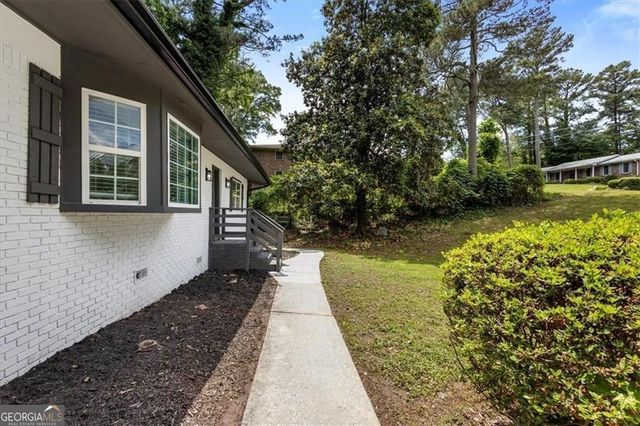 4720 Shoshonee Trail, College Park, GA 30349