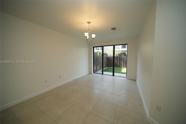 10440 NW 61st Lane, Doral, FL 33178
