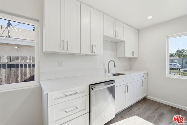 3623 W 105th Street, Inglewood, CA 90303