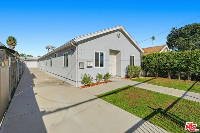 3623 W 105th Street, Inglewood, CA 90303