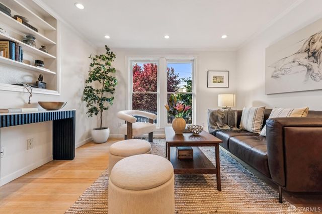 4403 24th Street, San Francisco, CA 94114