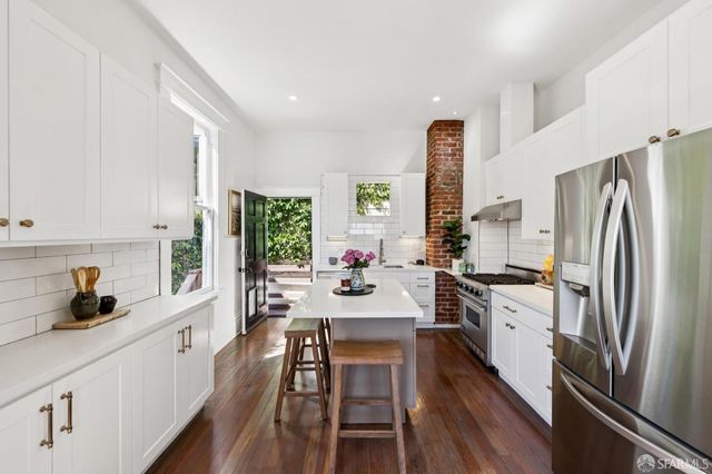 4403 24th Street, San Francisco, CA 94114