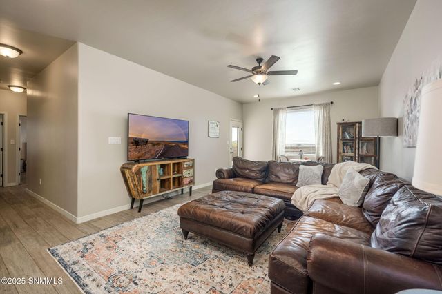 4009 Boardwalk Road, Las Cruces, NM 88012