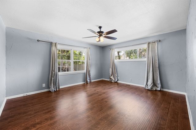 3315 Curry Road, Arlington, TX 76001