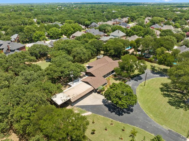 3315 Curry Road, Arlington, TX 76001