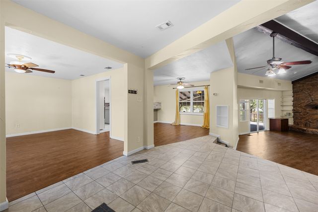 3315 Curry Road, Arlington, TX 76001