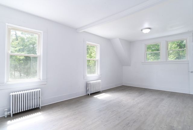 1194 Thorndike St, Palmer, MA 01069