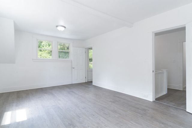 1194 Thorndike St, Palmer, MA 01069