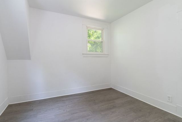 1194 Thorndike St, Palmer, MA 01069
