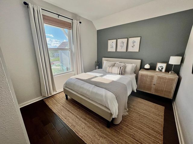 1924 Bunche RD A, Austin, TX 78721