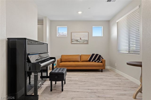 5425 Grapetree Street, Las Vegas, NV 89149