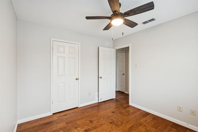 356 Arbor Court, Euless, TX 76039