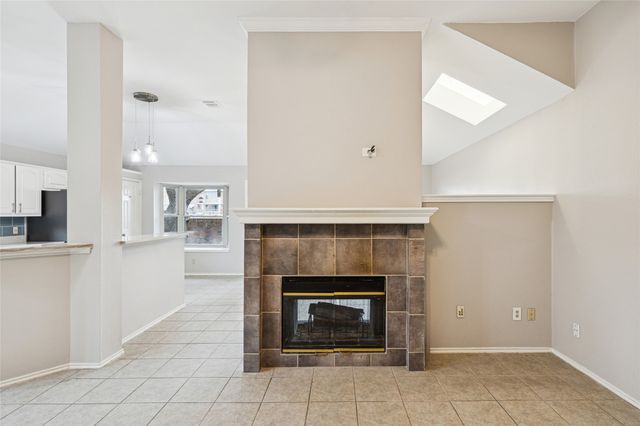 356 Arbor Court, Euless, TX 76039