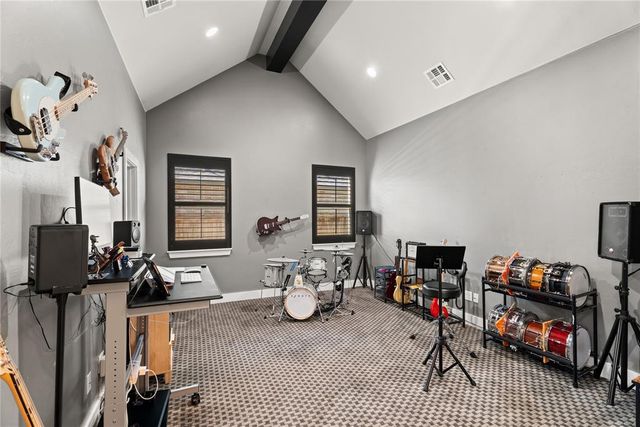 15309 Kestral Way, Edmond, OK 73013