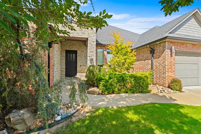 15309 Kestral Way, Edmond, OK 73013