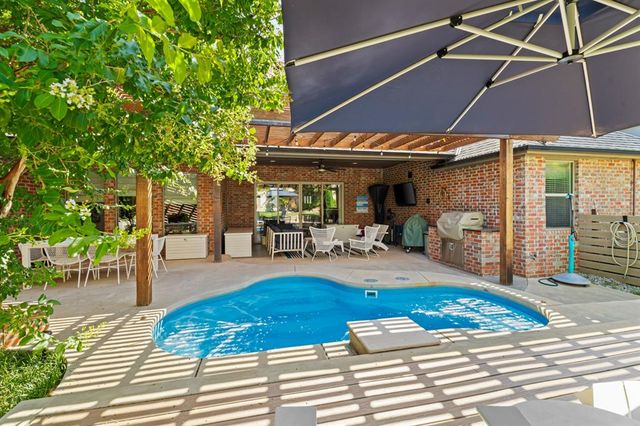 15309 Kestral Way, Edmond, OK 73013
