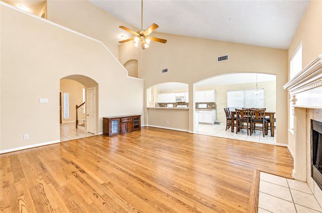 3835 Heritage Colony Drive, Missouri City, TX 77459