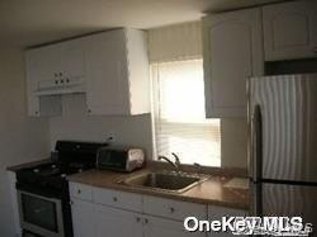 64 Waterview Street, East Rockaway, NY 11518 — photo 2