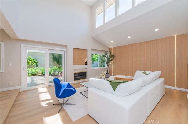 15 Rippling Stream, Irvine, CA 92603