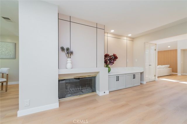 15 Rippling Stream, Irvine, CA 92603