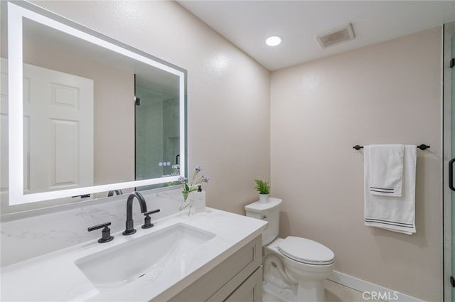 15 Rippling Stream, Irvine, CA 92603