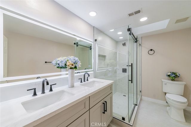 15 Rippling Stream, Irvine, CA 92603