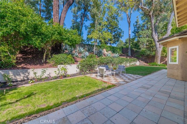 15 Rippling Stream, Irvine, CA 92603