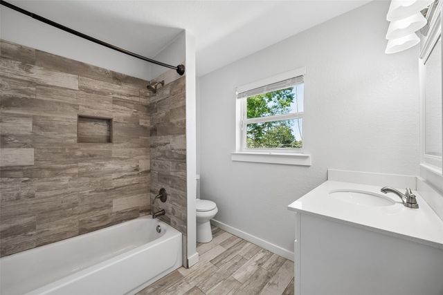 2623 Heatherwood Drive, Dallas, TX 75228