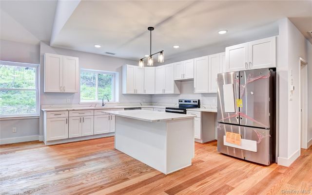 6 Black Gum Court, Newburgh, NY 12550