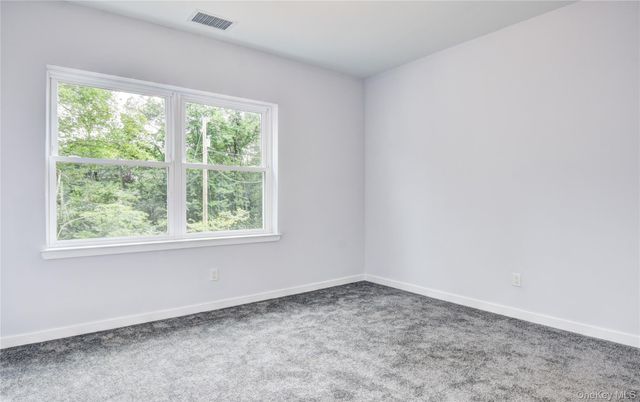 6 Black Gum Court, Newburgh, NY 12550