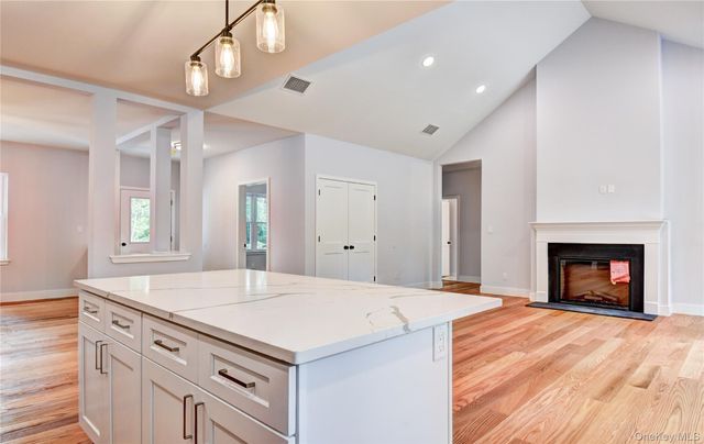 6 Black Gum Court, Newburgh, NY 12550