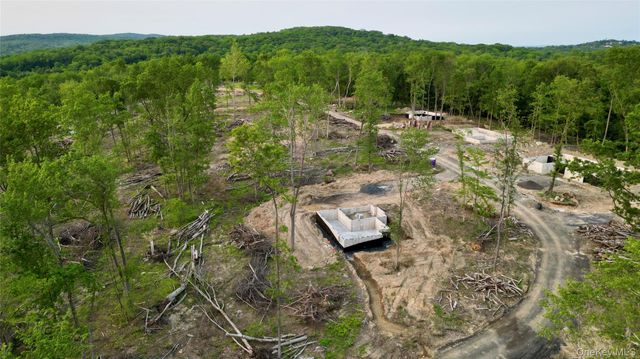 6 Black Gum Court, Newburgh, NY 12550