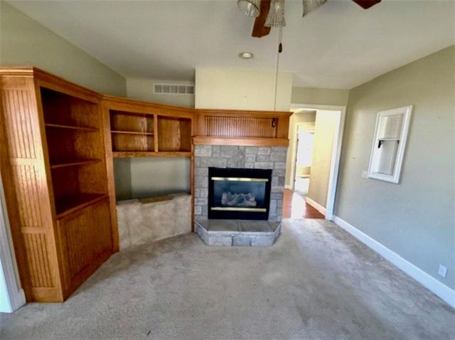 22367 S MADISON Street, Spring Hill, KS 66083