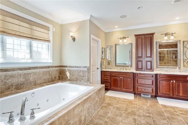 3070 Diamond Hill Road, Cumberland, RI 02864