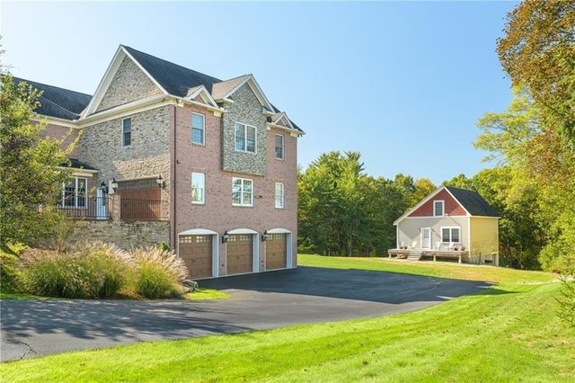 3070 Diamond Hill Road, Cumberland, RI 02864