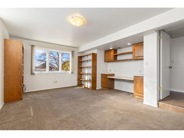 2318 Sunset Ln, Greeley, CO 80634