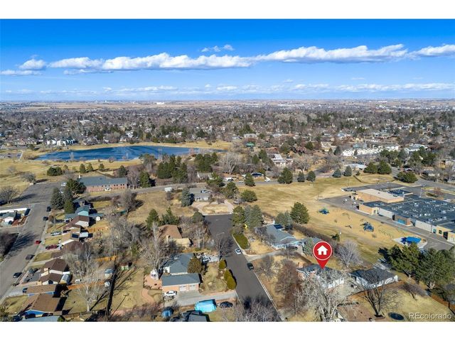 2318 Sunset Ln, Greeley, CO 80634