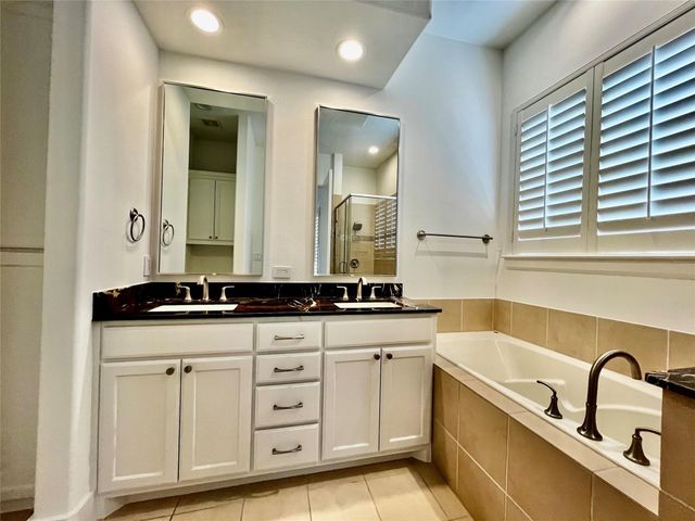 5808 McCommas Boulevard A105, Dallas, TX 75206