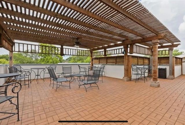 5808 McCommas Boulevard A105, Dallas, TX 75206