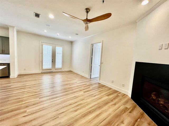 5808 McCommas Boulevard A105, Dallas, TX 75206